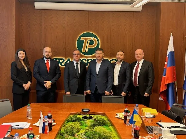 Meeting with a strategic business partner